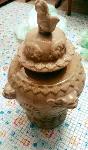 Guci Bagus berkelas Warna Hijau Antik Nego