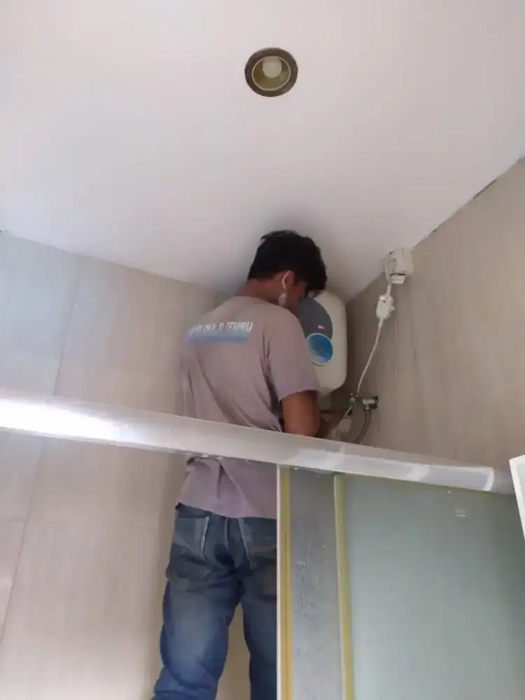 Home service & pemasangan water heater gas/listrik