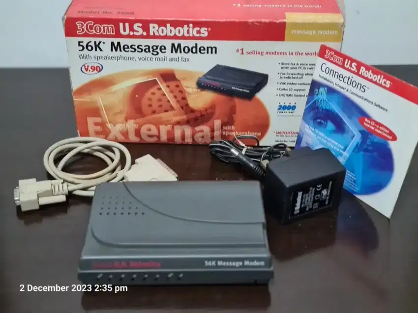Modem Vintage 3 Com US Robotic 56K