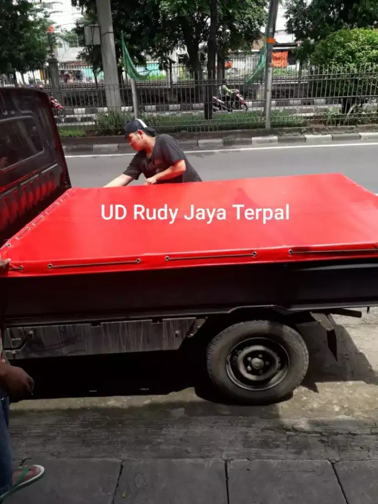 Tutup Mobil Pikup