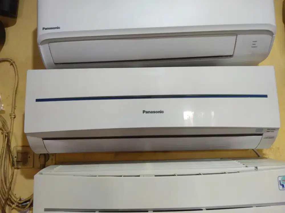 AC bekas berkualitas hemat daya 1/2-1 pk