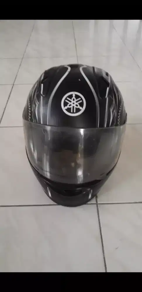 Helm helmet motor yamaha byson seken Size M