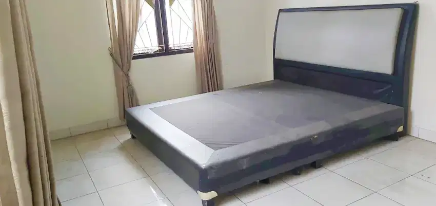 Dipan Spring Bed 180 x 200