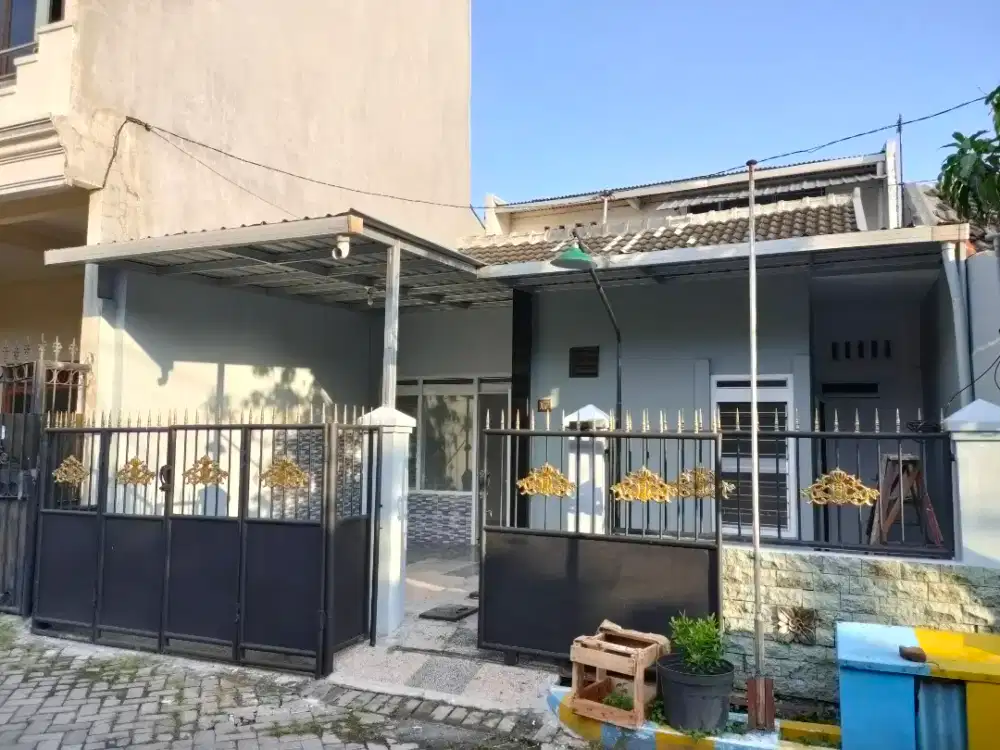 Dikontrakkan/Disewakan Rumah Semolowaru Elok Surabaya