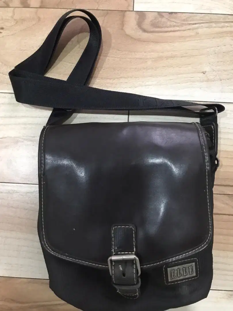 Tas elle pria original