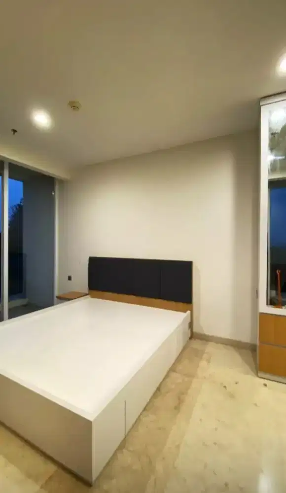 Dipan custom Empat Kaki Premium