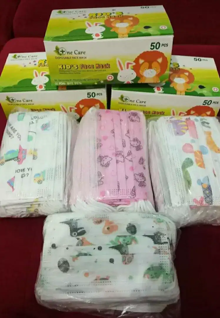 Masker earloop anak isi 50