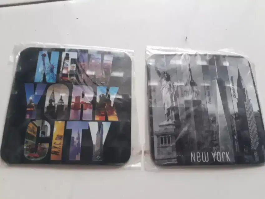 Magnet tempelan kulkas new york city USA ada 2 pcs harga satuan