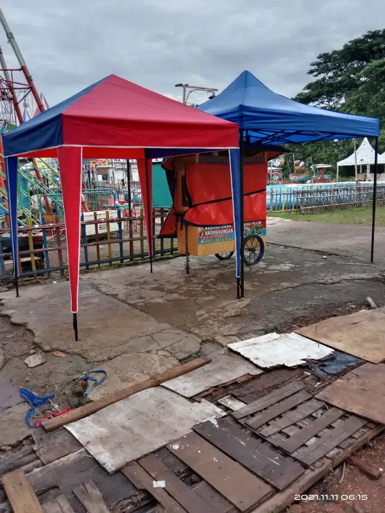 TENDA CAFE PIRAMID BONGKAR PASANG DAN LIPAT, READY DAN SIAP ANTAR.