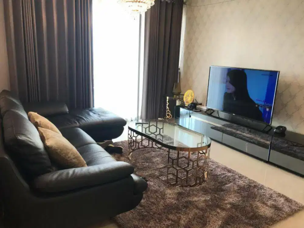 Disewakan apartemen the peak TP5 3BR bulanan tahunan