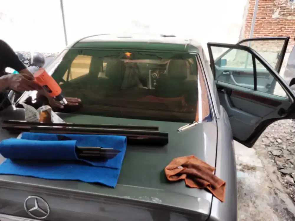 spesialis kaca film mobil berbagai merk