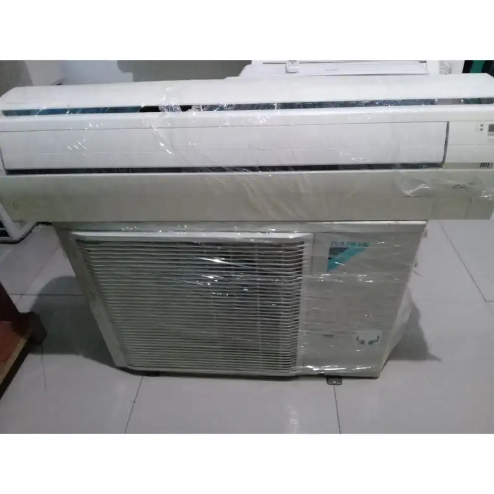 Ac Daikin 2pk R410a Plus pasang&Spare pare part di Gusti Teknik