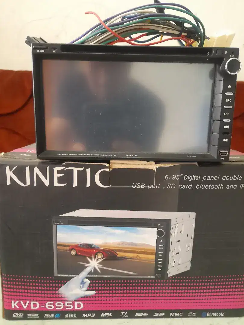 Head unit merek Kinetic type kvd-695D