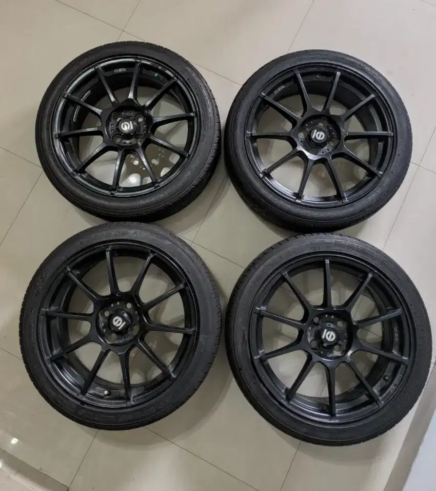 Velg Sparco Assetto Gara R17. Original Engineered by OZ