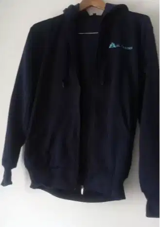 Jaket Navy size L bahan enak adem - ongkir free __