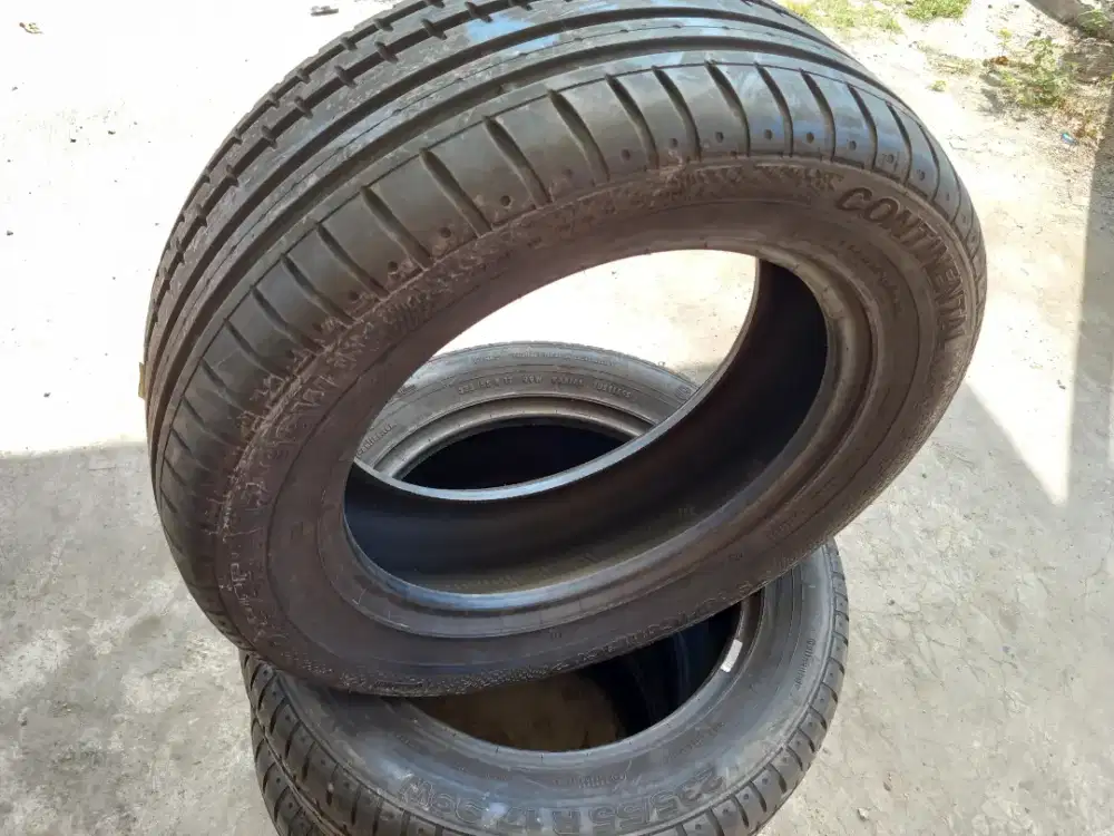 Dijual ban bmw/mercy continental 17/235/55