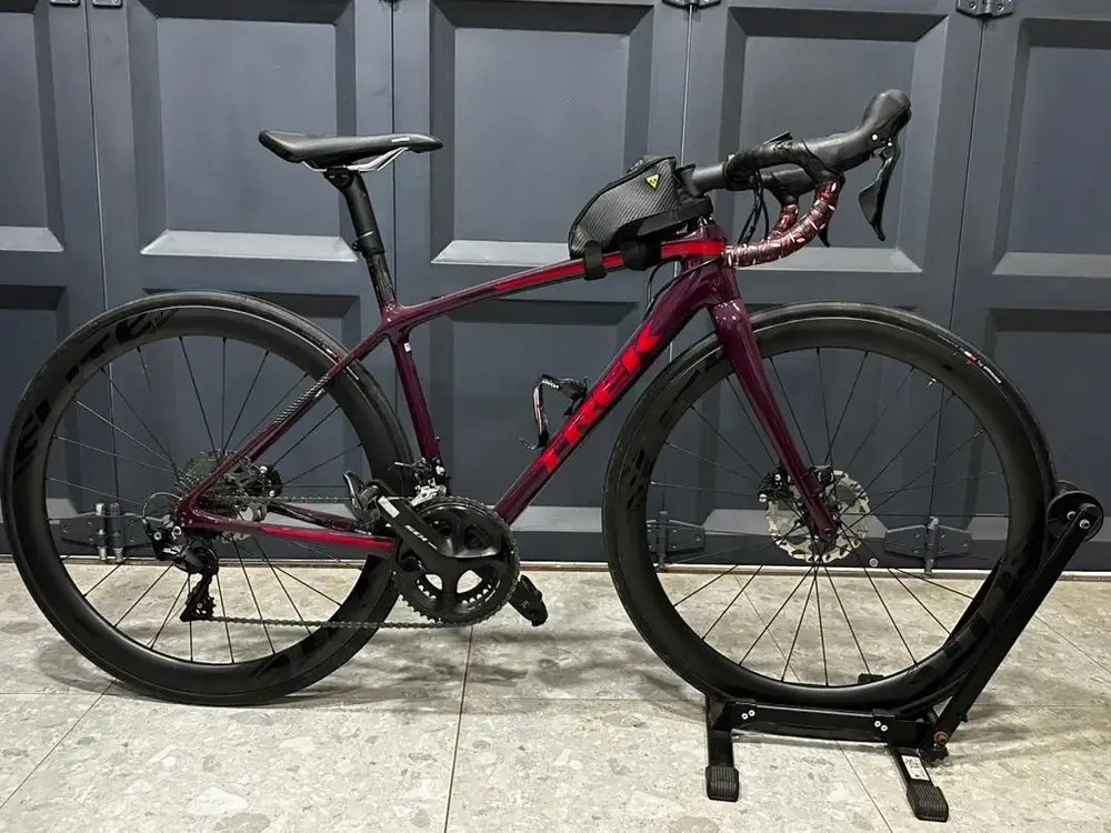 Sepeda 2025 trek carbon