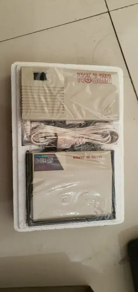 Color tv booster nippon antena