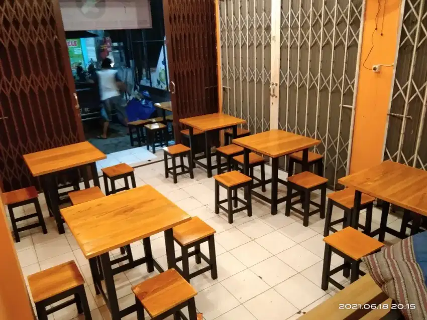 Promo set meja kursi cafe murah meriah