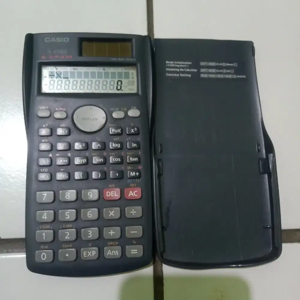 Casio FX-85MS kalculator