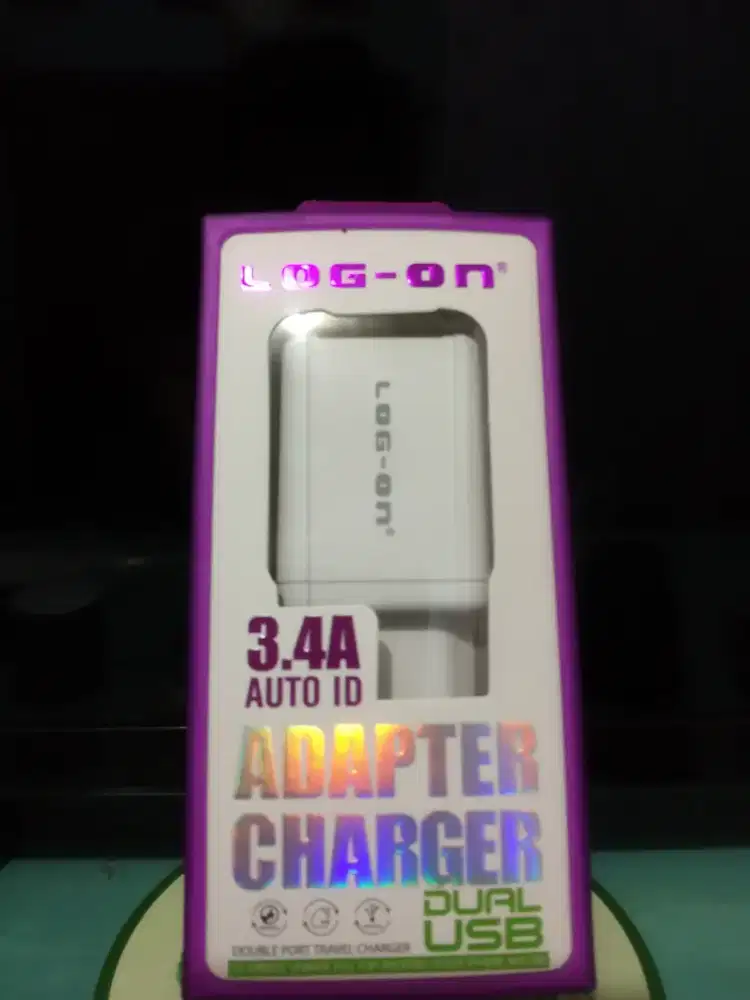 Log On Charger Dual USB 3.4A