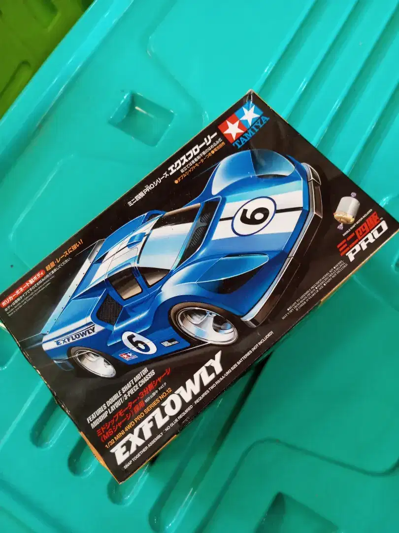 Tamiya - Exflowly Pro series. (2006 Made In Philippines). Scales 1/32