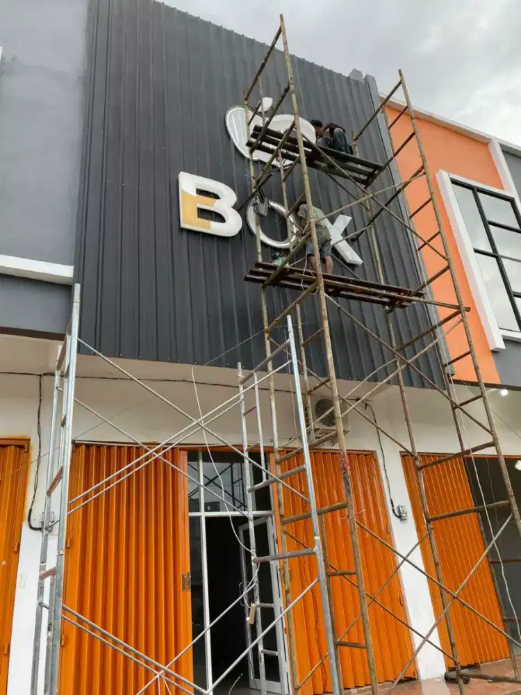 Neon box,neon flex,huruf timbul,papan nama dll