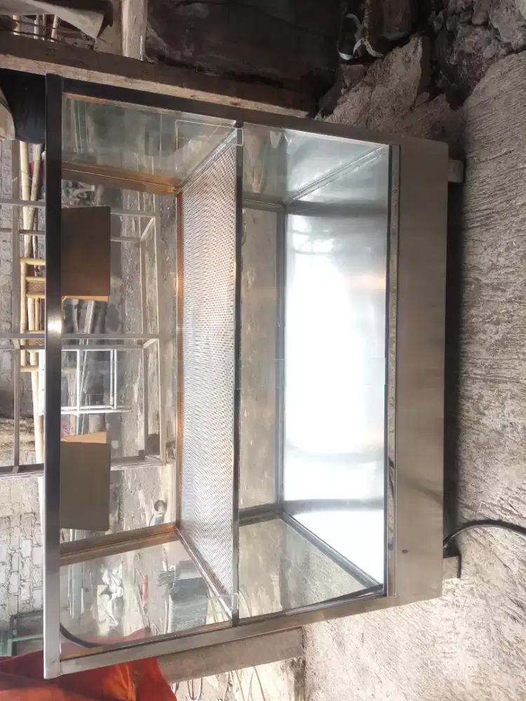 Showcase warmer chicken stainless steel.