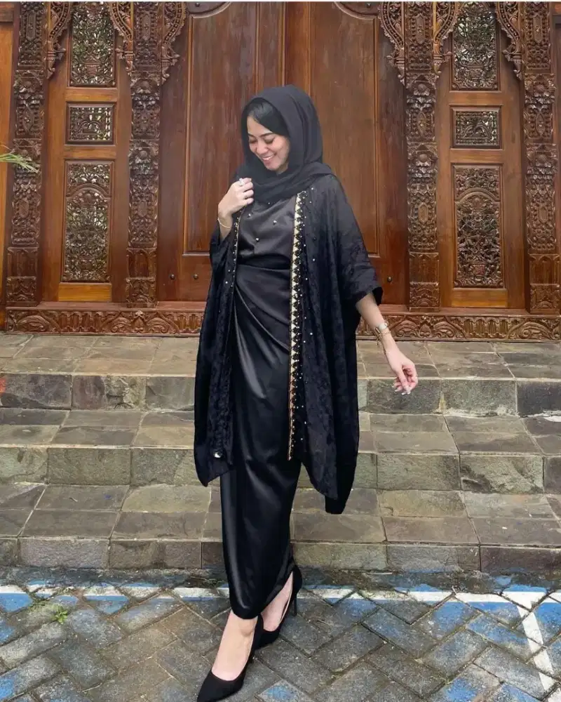 BARU !!! Tapis black jumputan kebaya wanita