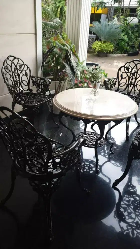 Satu Hadiah gratis Meja Kursi Teras Marmer 80cm Besi ukir
