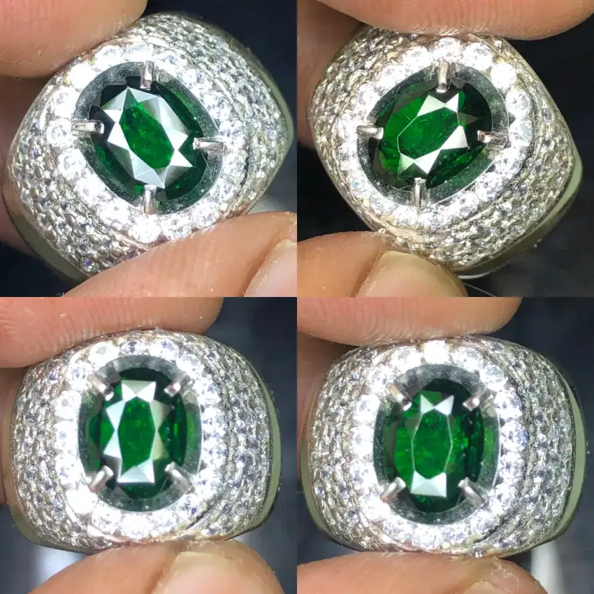 NATURAL VIVID GREEN TSAVORITE GARNET 1.55 CTS HQ