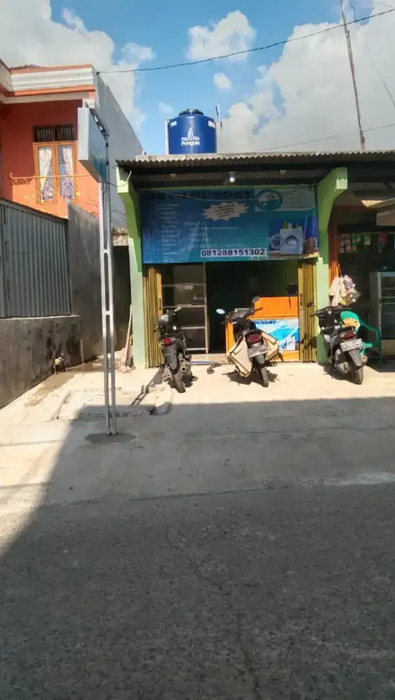 Lowongan kerja kurir dan cuci setrika laundry