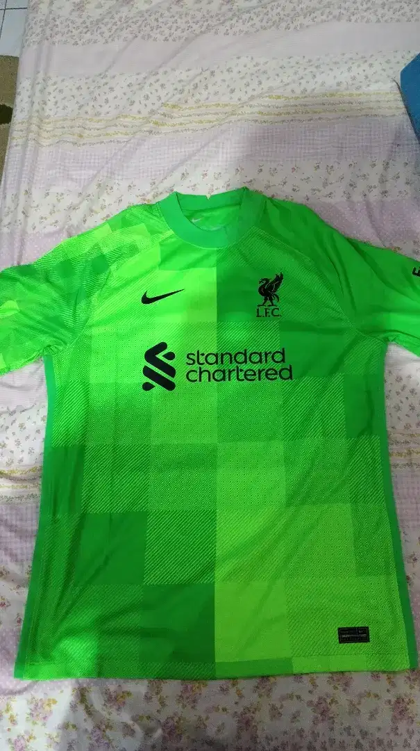 Jersey liverpool original nike size L
