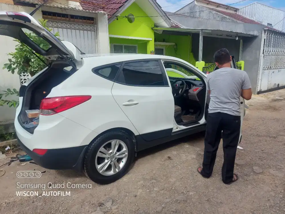 kaca film mobil dipanggil ke tempat anda