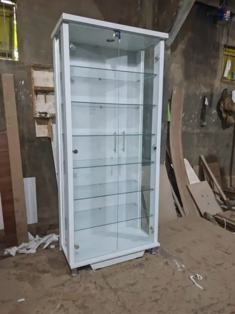 Lemari Hias harga standar