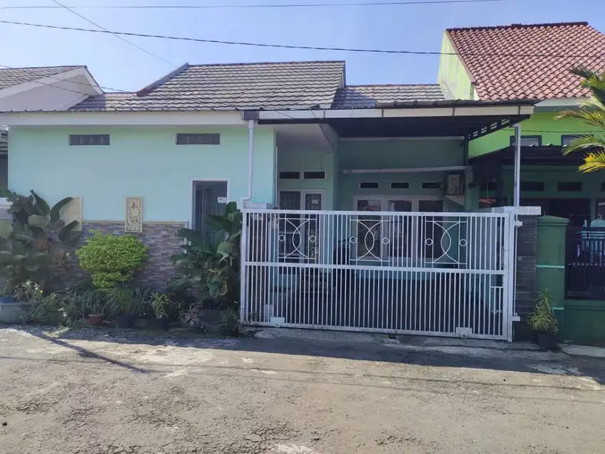 Dijual rumah di Komplek Puri Indah Kedawung Kab Cirebon