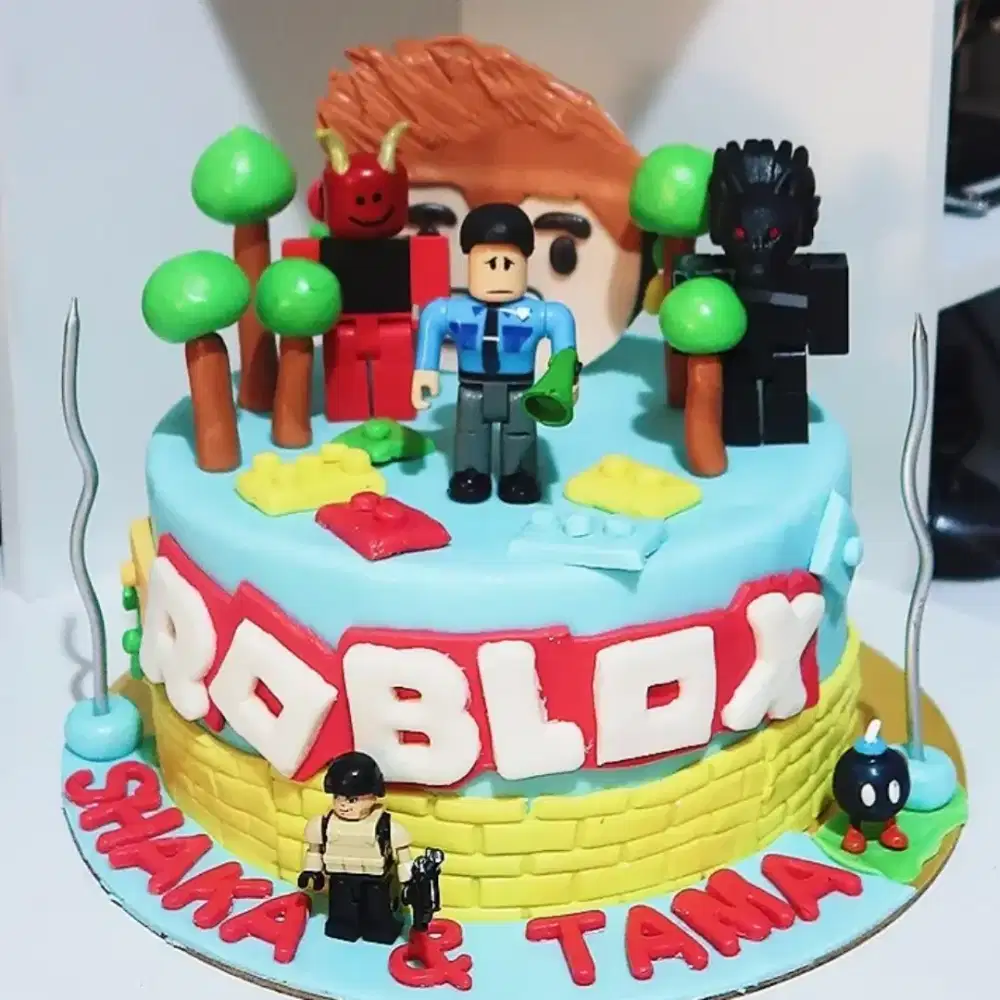 Kue ultah karakter roblox