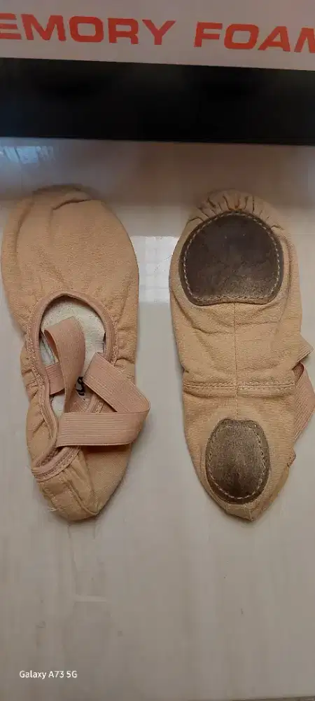 Sepatu ballet anak