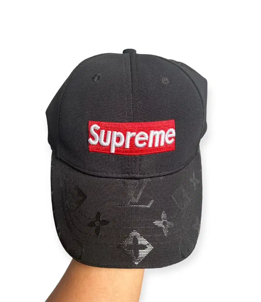 topi hitam ganteng supreme x LV