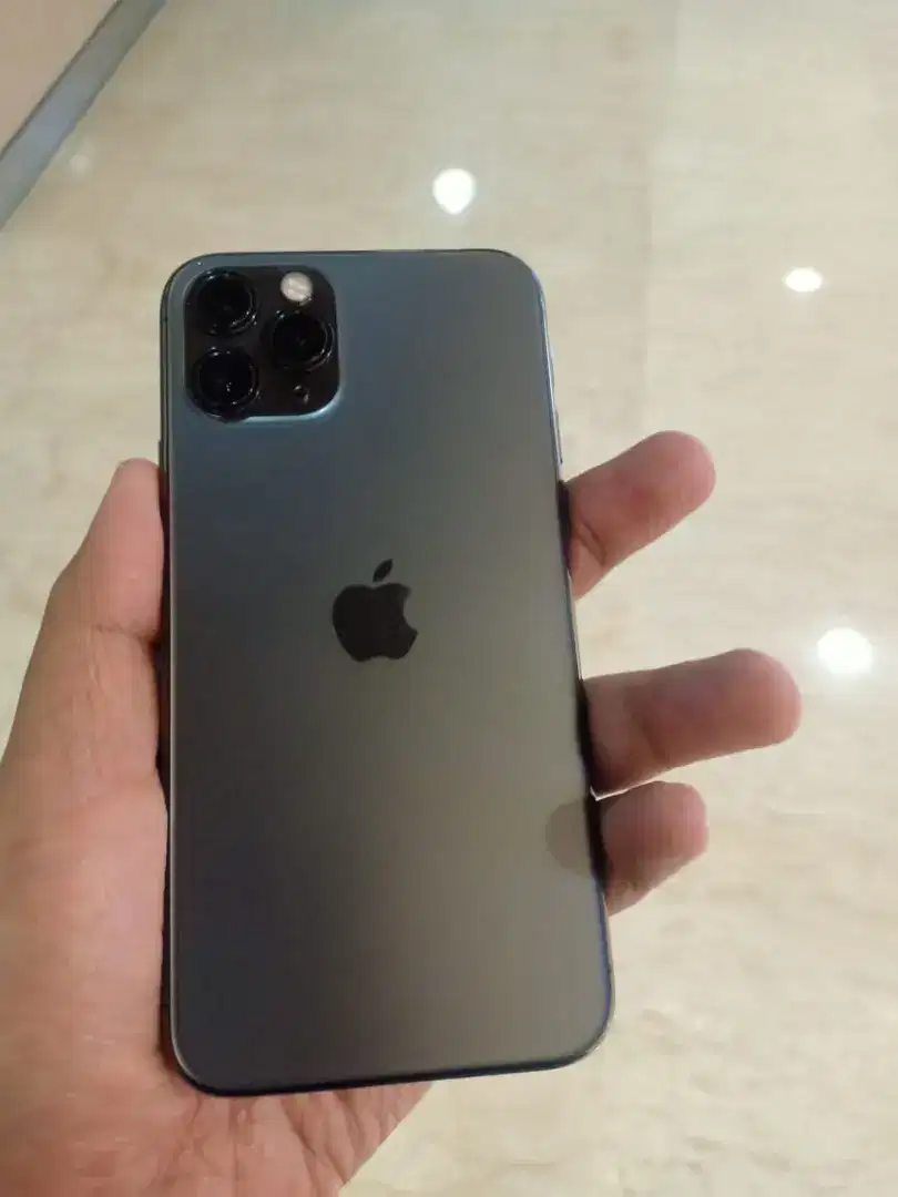 Di beli hp iphone kondisi mati total
