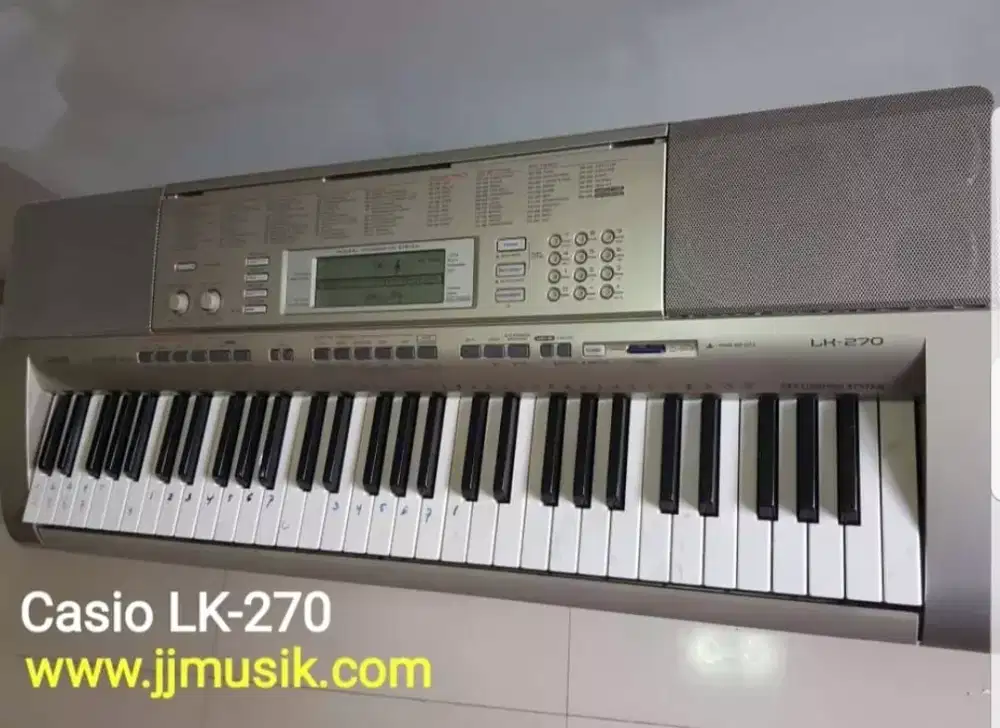 Casio lk deals 270 keyboard