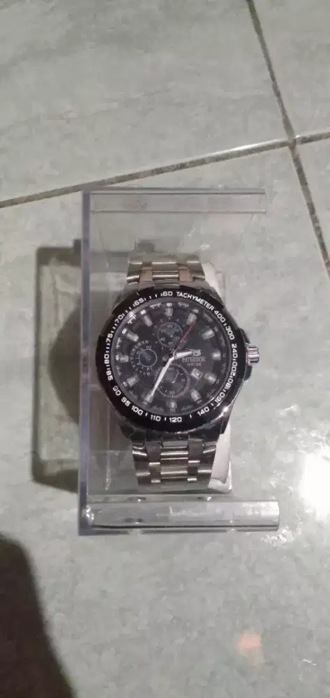 Jual Cepat Jam Tangan masih Baru dapat 2 Pcs sekaligus