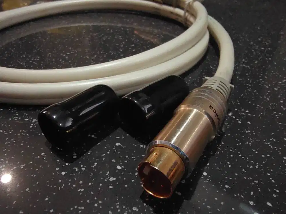 Audio Technica AT-6V81 Premium S-Video cable 1m (A-237)