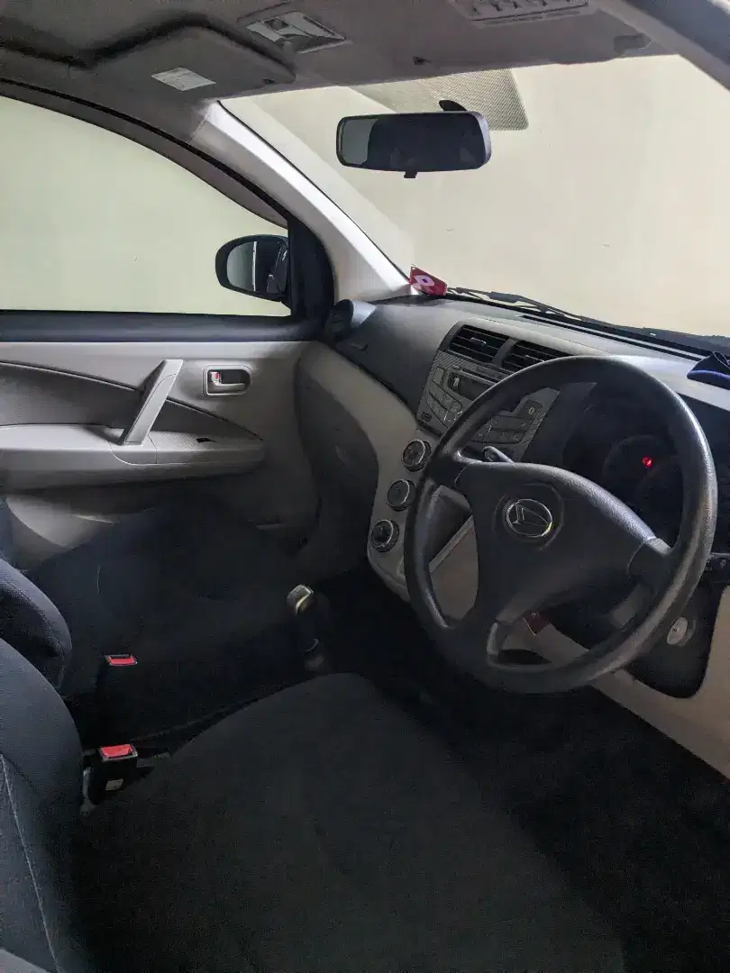 Daihatsu Sirion 2013 MT Pemakai Langsung