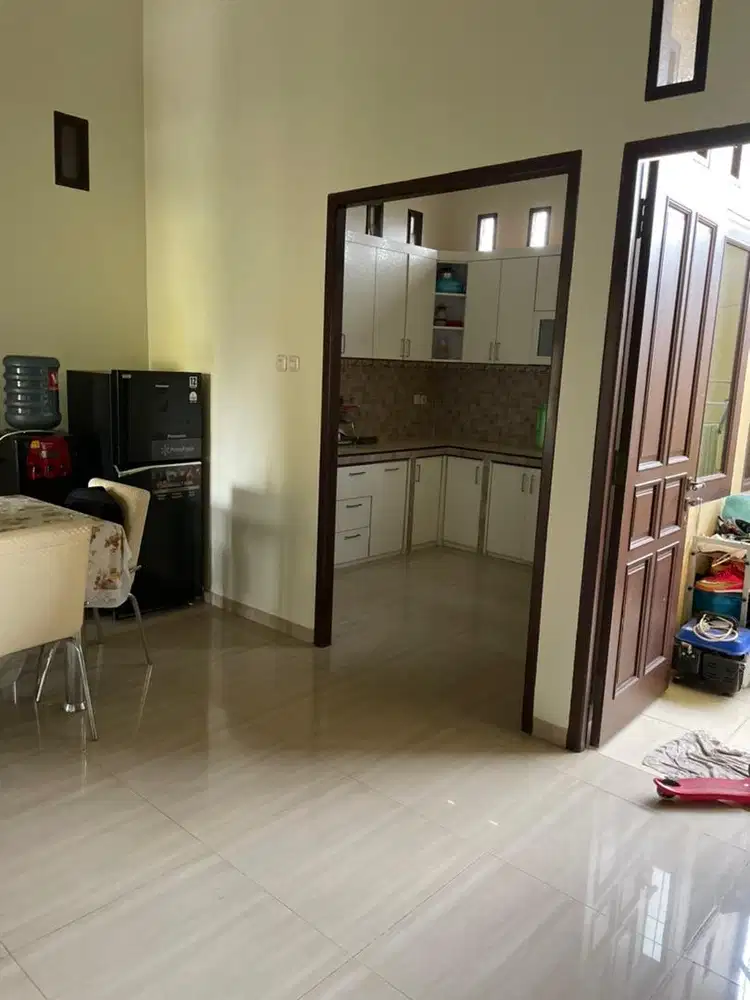 Di kontrakan rmh daerah sultan adam tanpa perantara