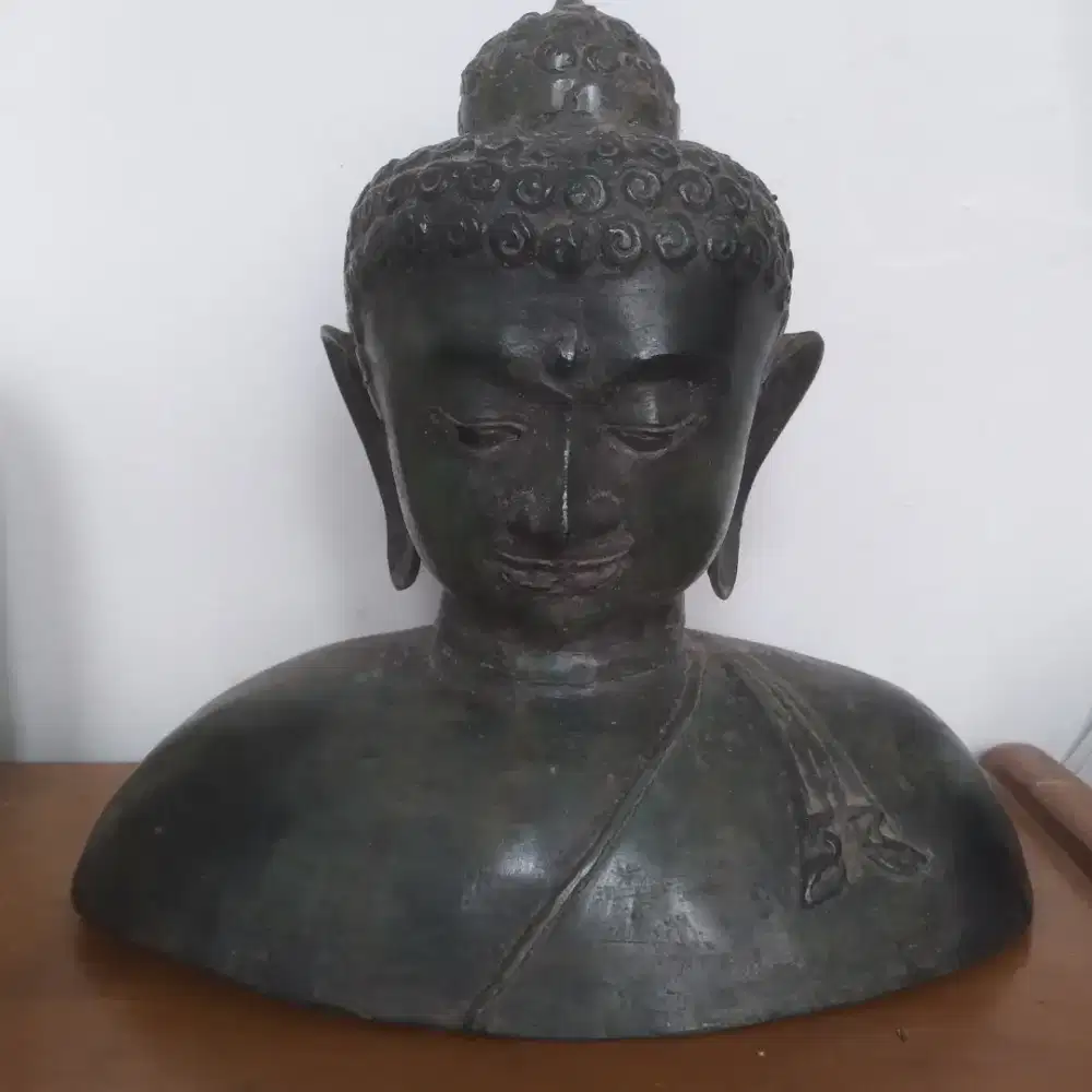 Patung Besi Buddha Kuno (Vintage)