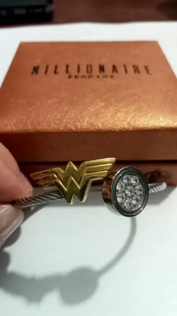 Gelang Kesehatan MCI WONDER WOMAN BANGLESIZE L