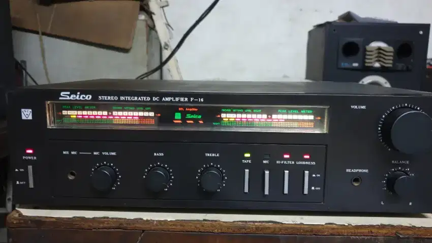 Jual Amplifier stereo merek Seico tipe F - 16.