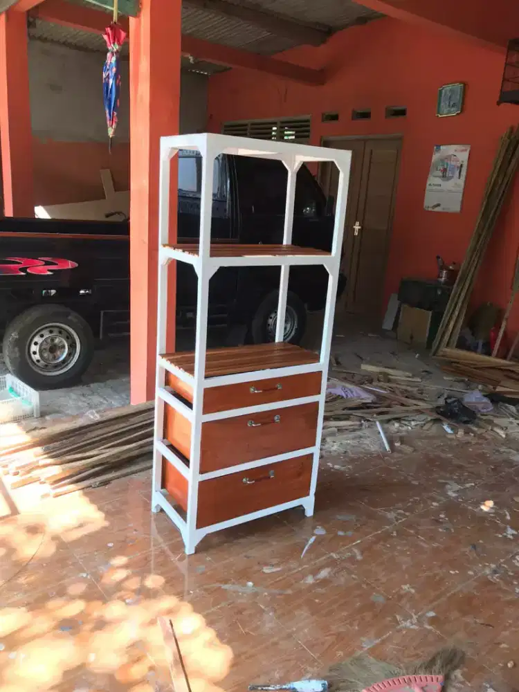 rak kayu bisa custom