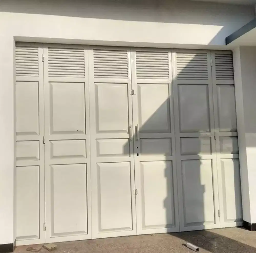 Pintu plat besi handerson sleding dorong